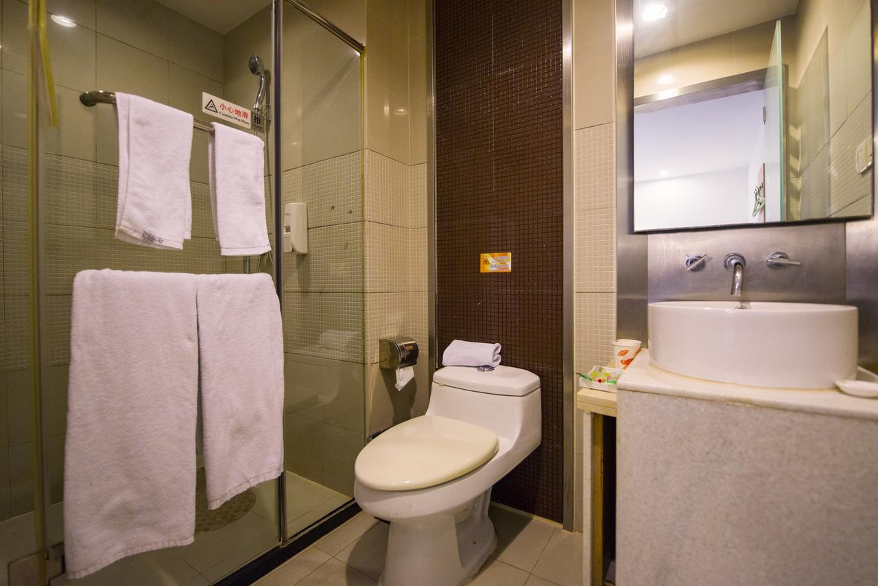 Motel Shenzhen Longgang Longcheng Square Metro Station Экстерьер фото